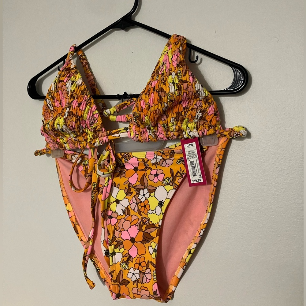Xhilaration Floral Bikini Set (D/DD, 8/10)